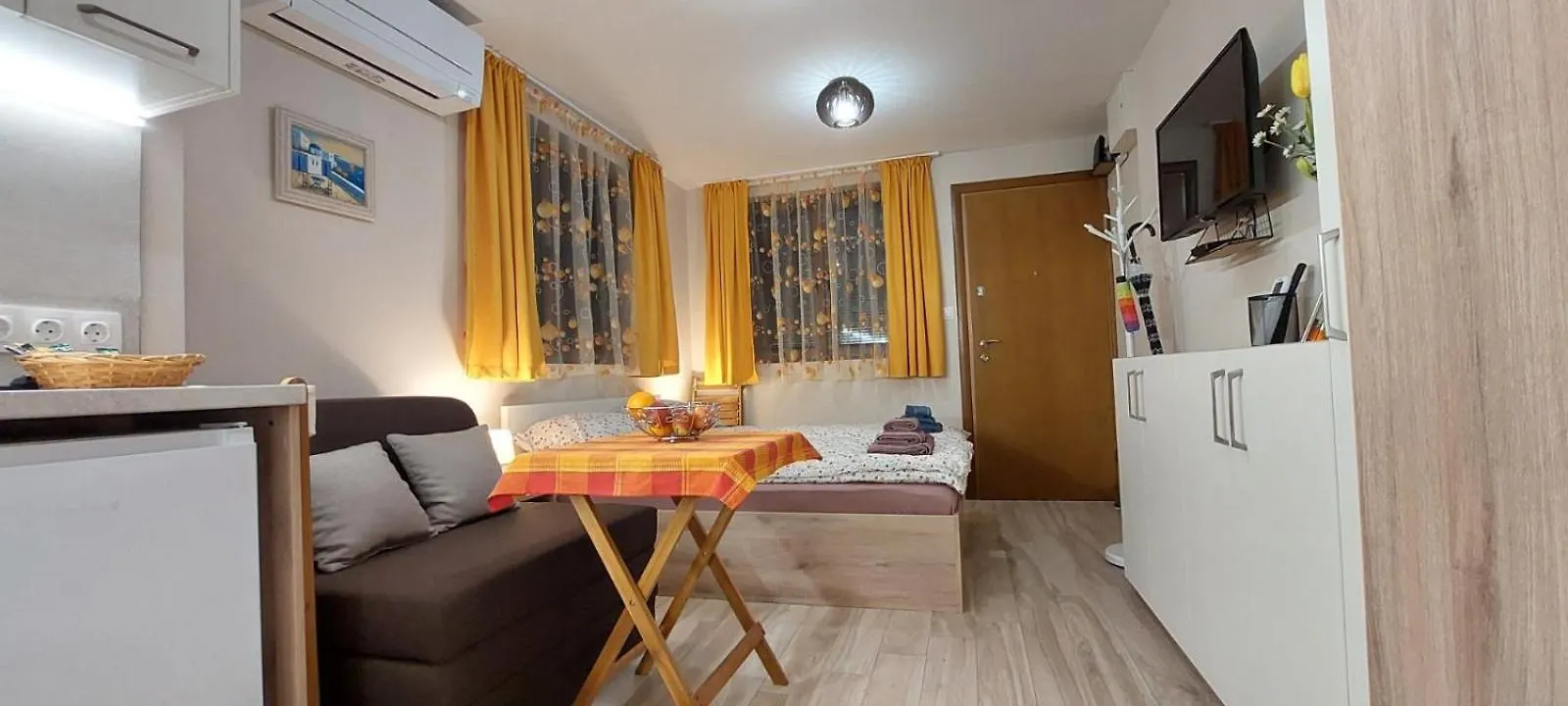 Studio Galileo Burgas 0*,  Bulgaria