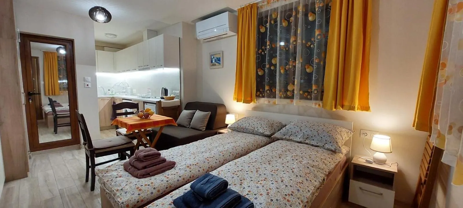 Apartment Studio Galileo Burgas Bulgaria
